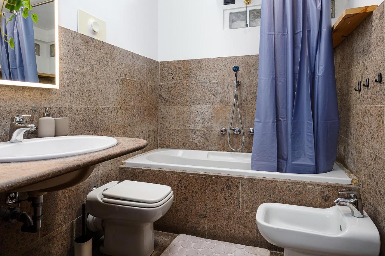 Duomo - Pt.Romana - Bocconi Top Floor Apartment 米兰 外观 照片